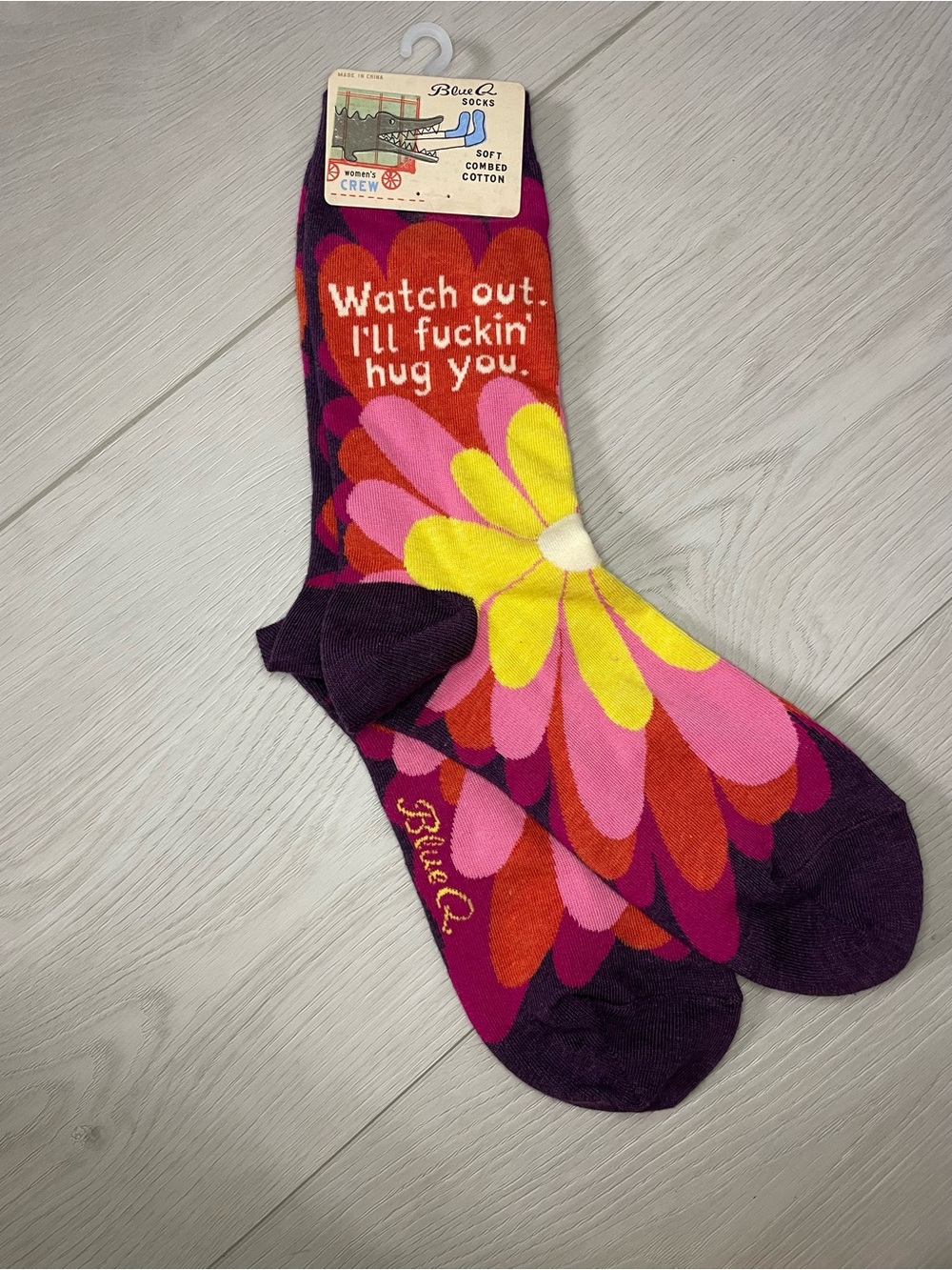 Blue Q Colorful Flower Graphic Crew Socks